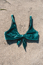 Velvet-Bikinitop mit Schleife in petrol - recycelt - Zeachild  - fair - bio - vegan - organisch - umweltfreundlich